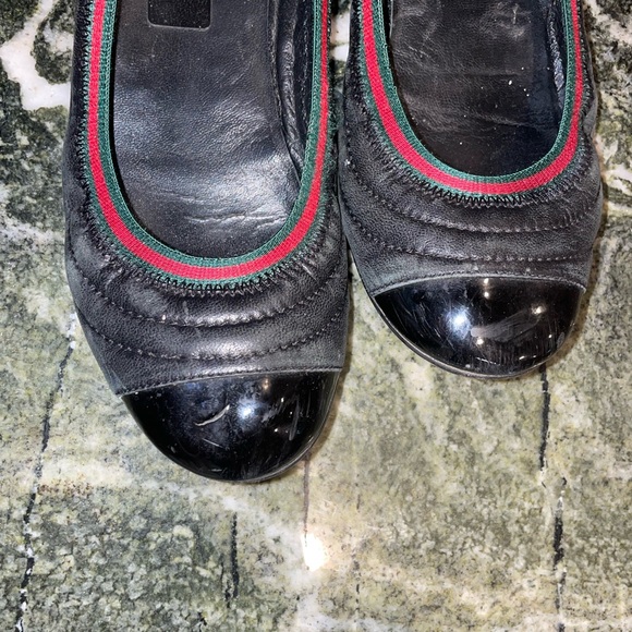 Gucci box. Also comes with ballet slippers - Picture 3 of 8